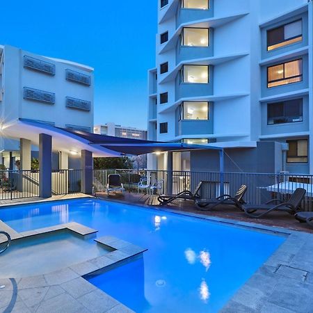 Cerulean Apartments Caloundra Exterior photo