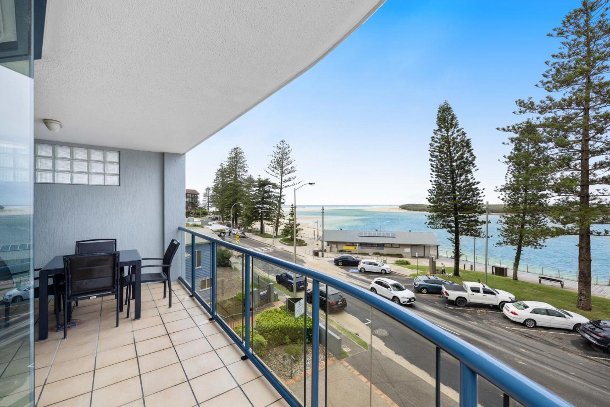 Cerulean Apartments Caloundra Exterior photo